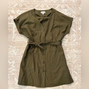 &merci Linen Belted V-Neck Midi Dress in Olive Green Size S